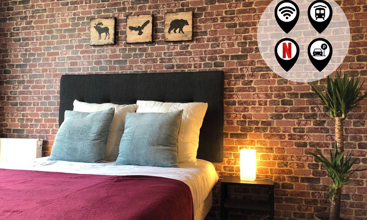 Tours Apartment | Studio with balcony & free parking