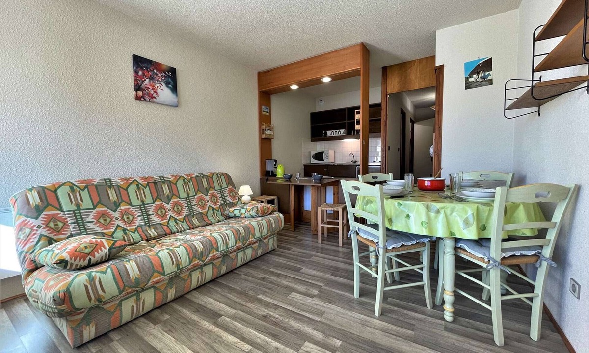 La Joue du Loup Apartment | Studio with Mountain Views, Near Slopes & Shuttle Bus