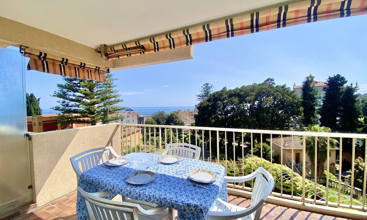 Menton Apartment | Studio with sea view - Fontana Rosa