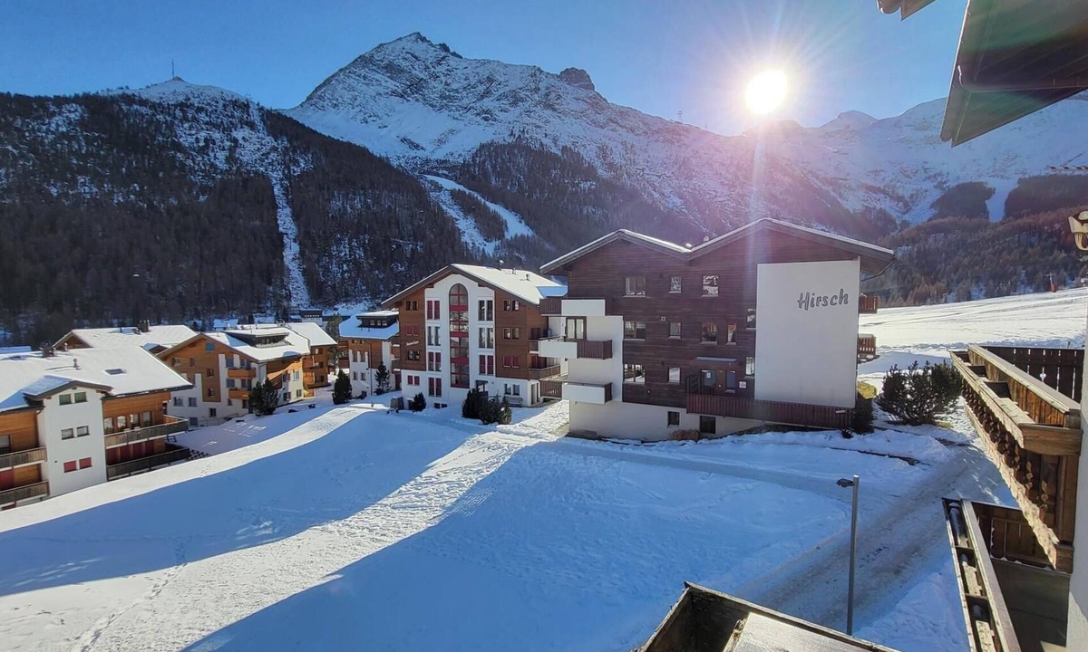 Saas-Fee Apartment | Studio with top views and central location right on the slopes