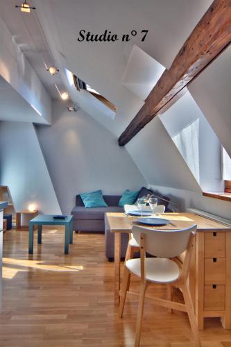 Vauban - Wazemmes Apartment | StudioLille - Rue d'Anvers