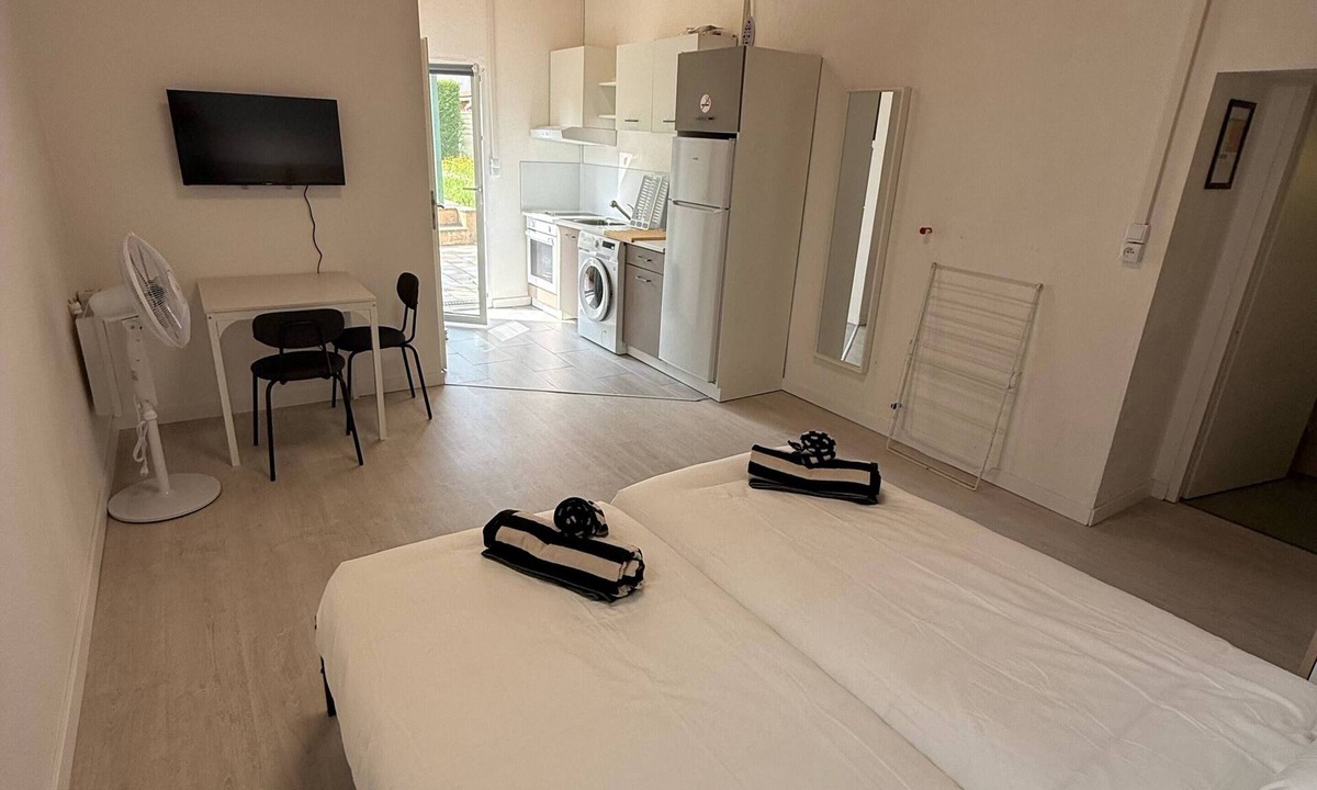 Villerupt Apartment | Studios 54