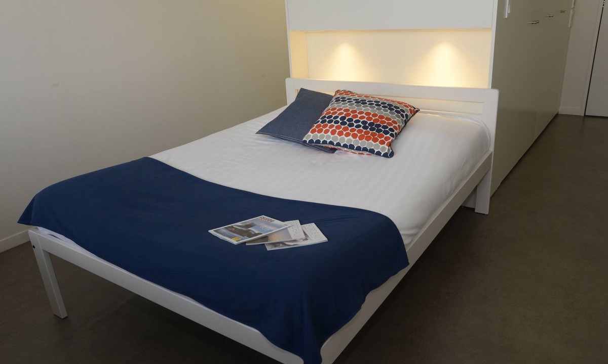 Lormont Apartment | Study Hôtel