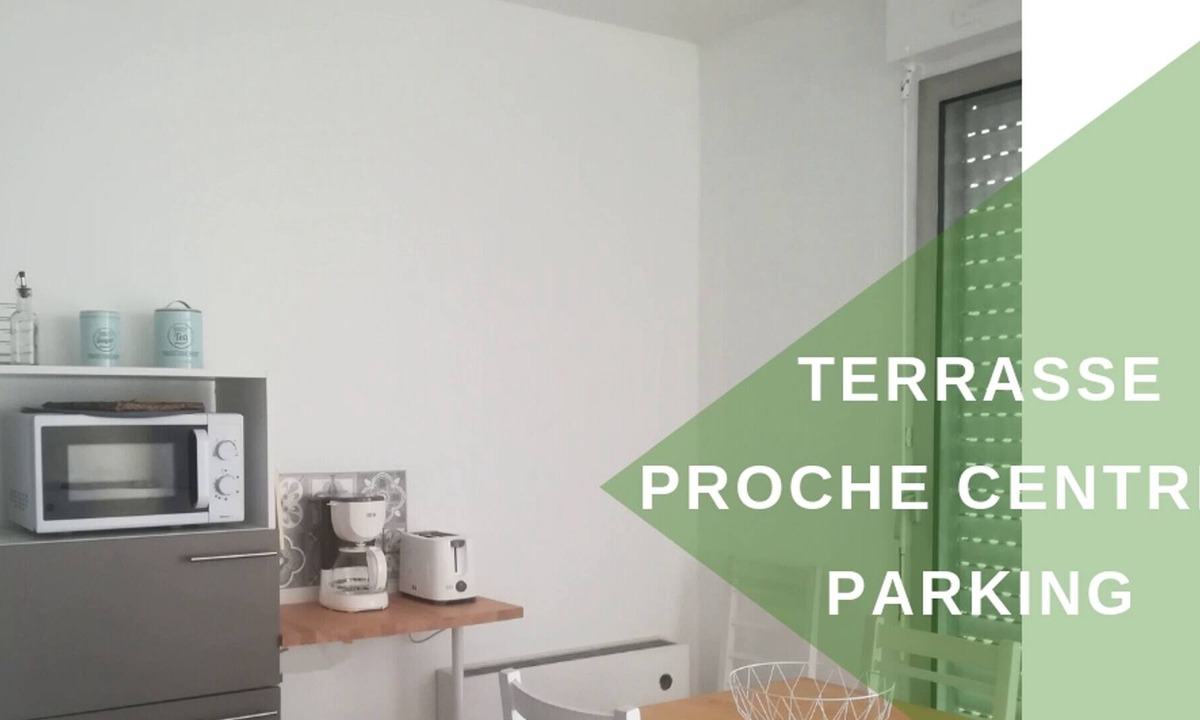 Saint-Martin Apartment | Study in the Tuileries, Perpignan, St Martin