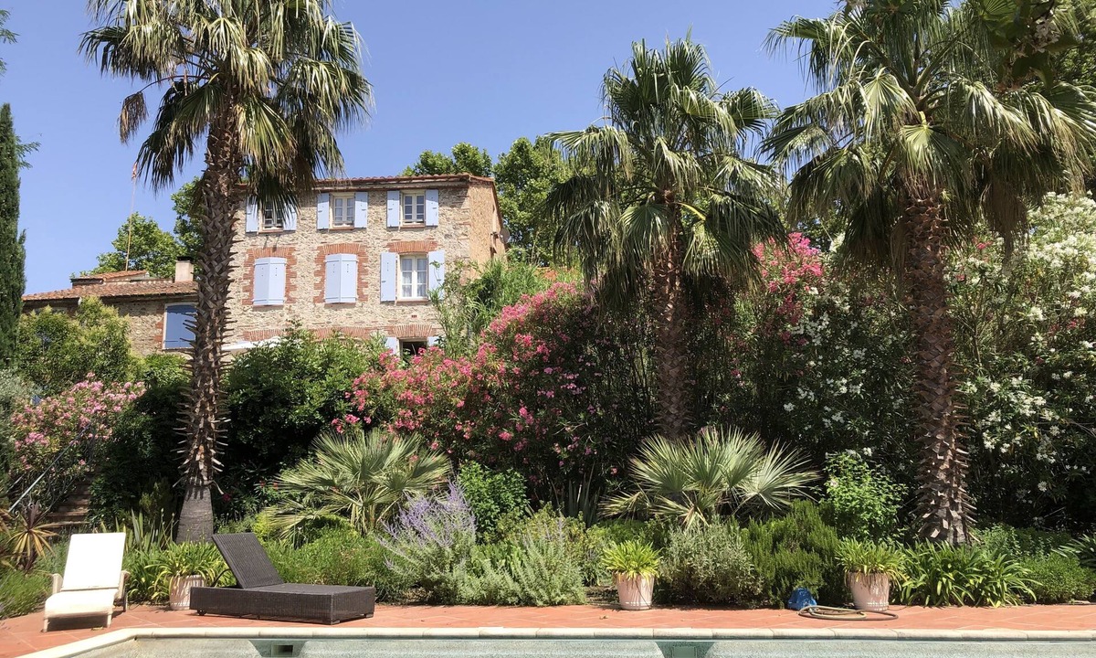 Saint-Genis Other | Stunning spacious Mas . 7 mins from the sea