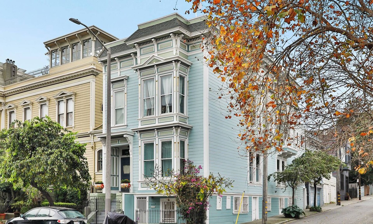 Hayes Valley Apartment | Stunning 1882 Victorian Home in Fabulous Hayes Valley