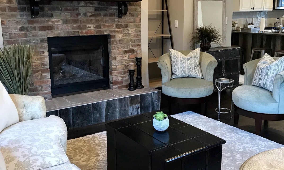 Historic Montford House | Stunning 1902 Historic Montford Cottage, Walk to downtown Asheville!