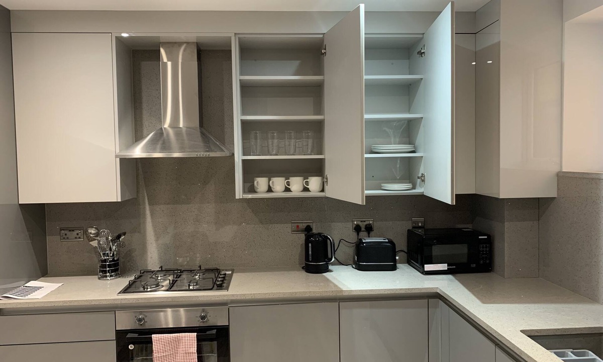 Gascoigne Apartment | Stunning 2-Bed Apartment in Barking