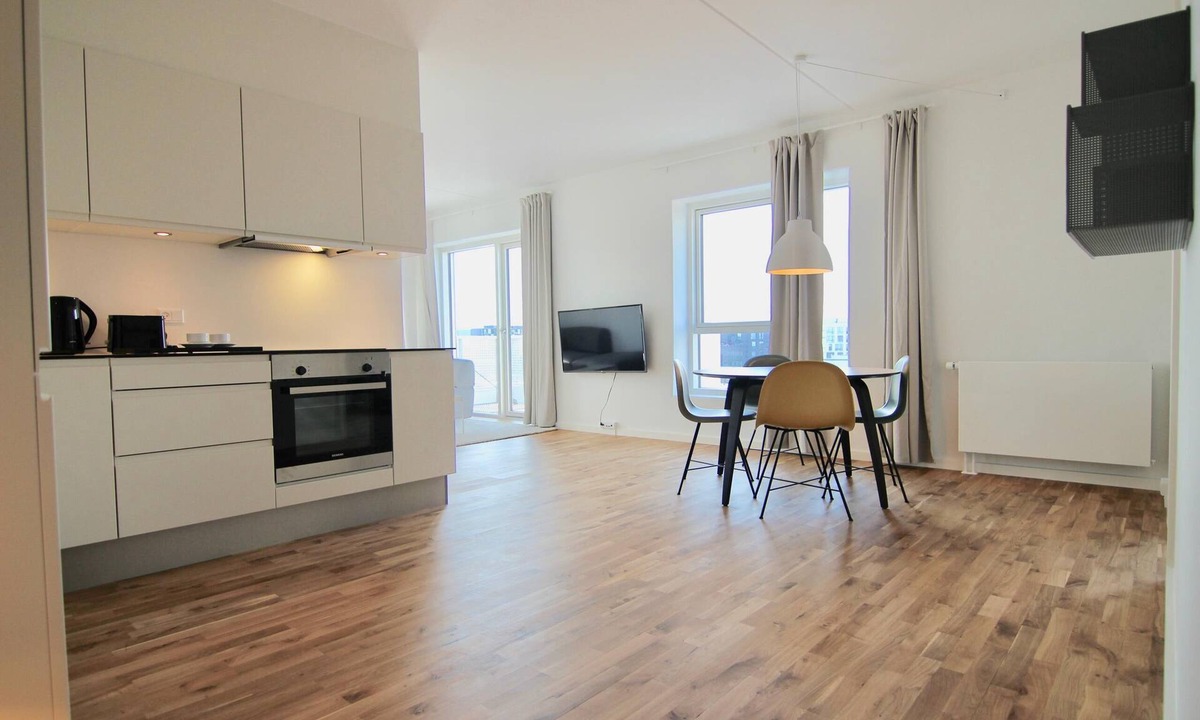 Amager Apartment | Stunning 2-BR with balcony & fantastic views - 170