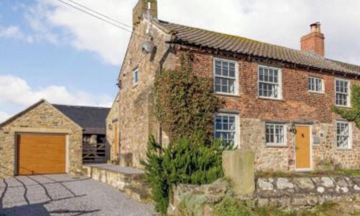 Bedale Cottage | Stunning 3 Bed Cottage