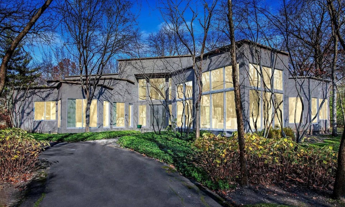 Bannockburn House | Stunning 4-bedroom house combines comfort, elegance, and is pet-friendly