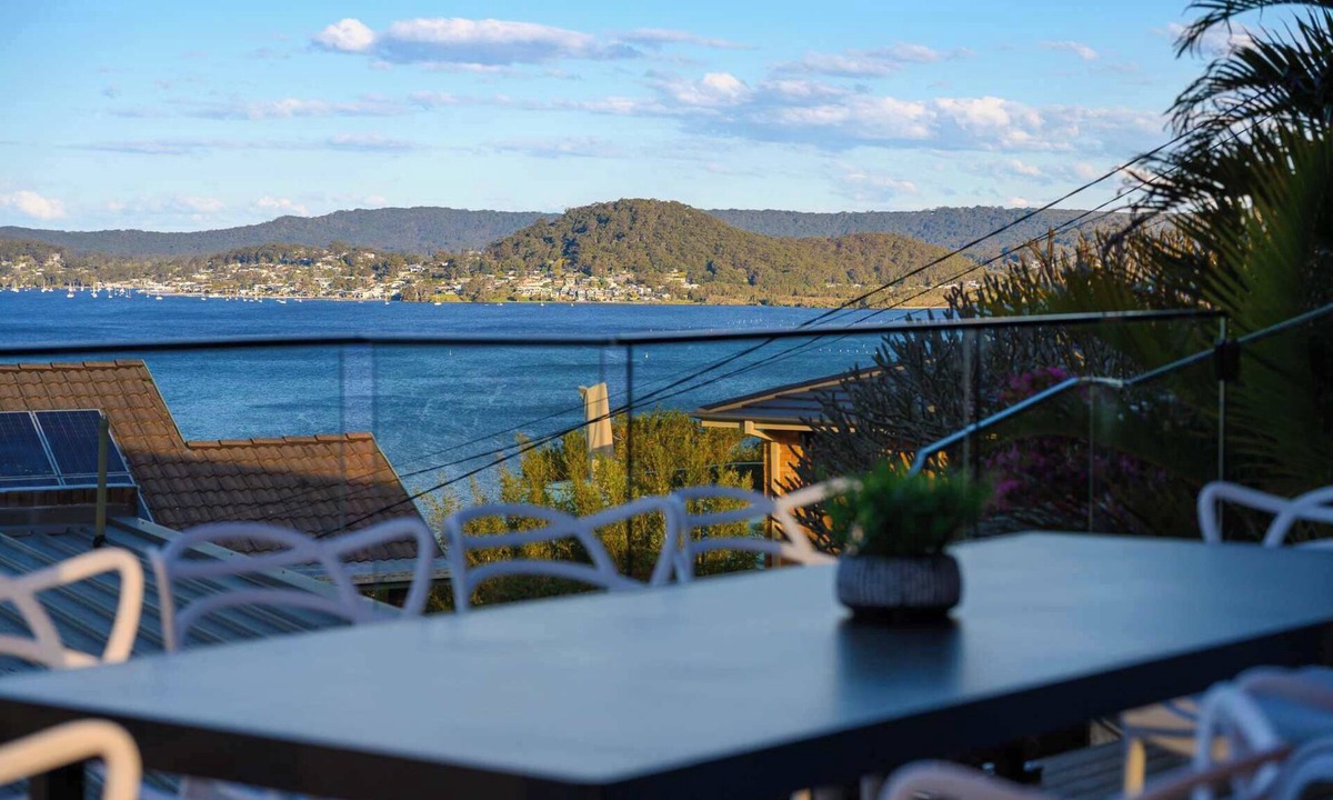 Tascott House | Stunning 4BR Home with Pool & Water Views