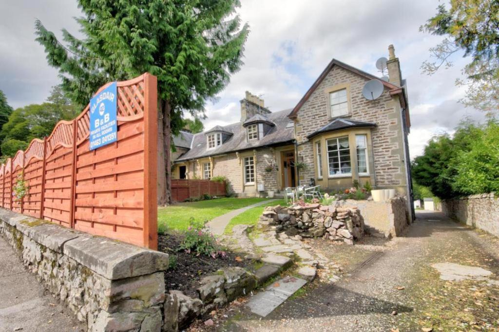 South Galson House | Stunning 5-Bed House in Inverness