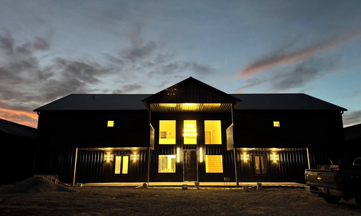 Carbondale Other | Stunning 8-bedroom barndo on a 24-acre farm with pond, located on wine trail