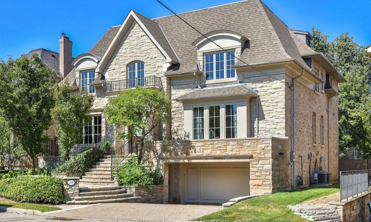 North York House | Stunning 8000sf North York home!