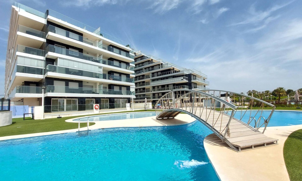 Cabanes Apartment | Stunning apartment in TORRE LA SAL - CABANES