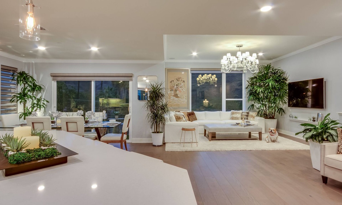 Hollywood Hills House | Stunning and Luxurious Private Model Home in Hollywood