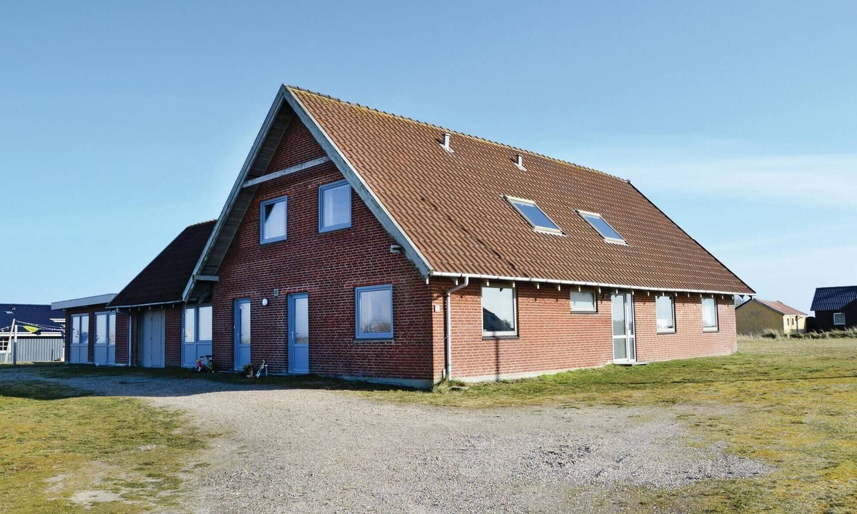 Nørre Lyngvig Apartment | Stunning apartment in Hvide Sande