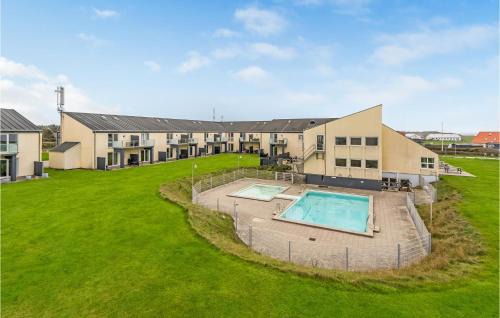 Nr. Lyngby Strand Apartment | Stunning Apartment In Løkken With Wifi