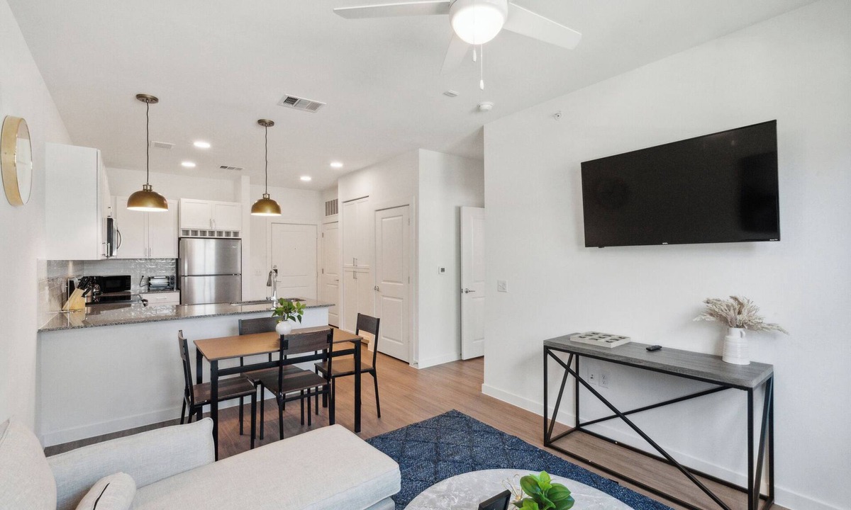 Austin Apartment | Stunning Austin Oasis I Properties by Preston