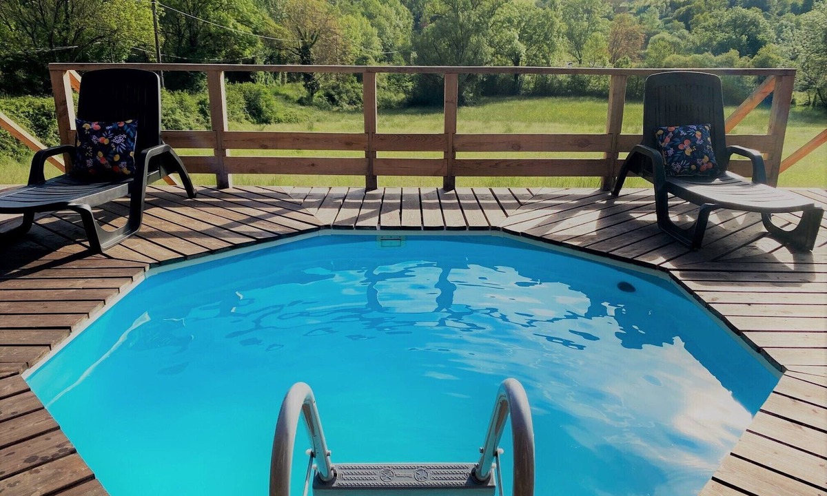 Plazac House | Stunning Barn Conversion with PRIVATE POOL!