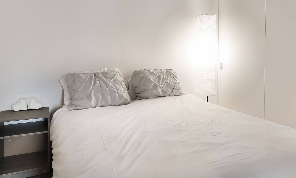 Griffintown House | Stunning condo in the heart of downtown