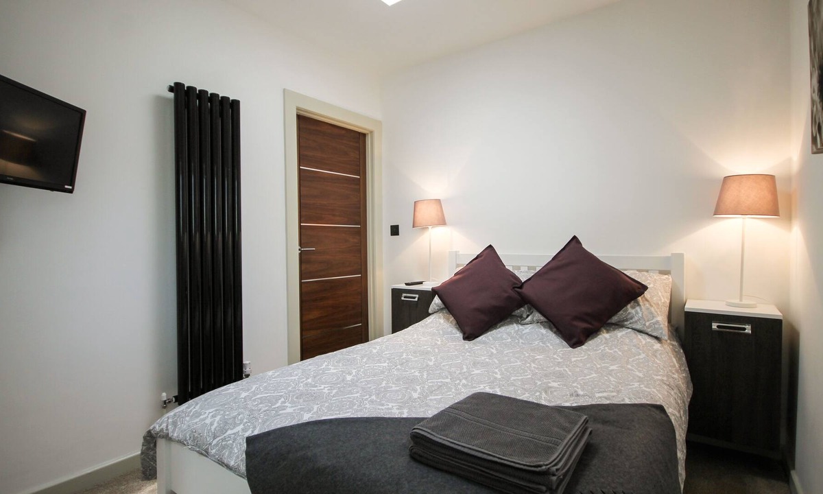 Beeley House | Stunning Cottage with Amazing Peak District Views