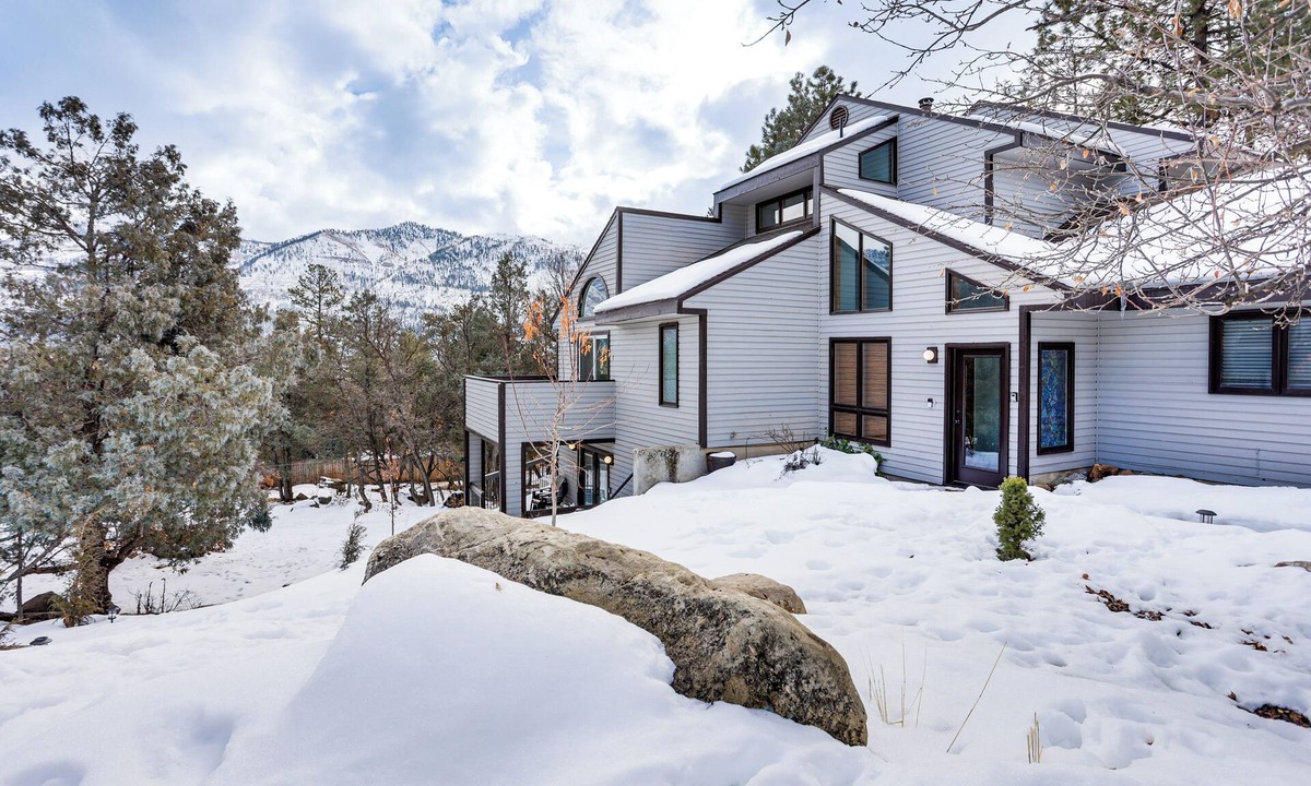 Durango - Purgatory Apartment | Stunning Durango Retreat w/Decks & Fireplace!