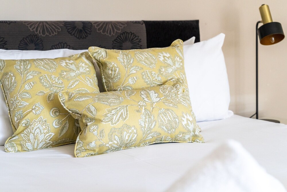 Eton Apartment | Stunning Eton Apartment