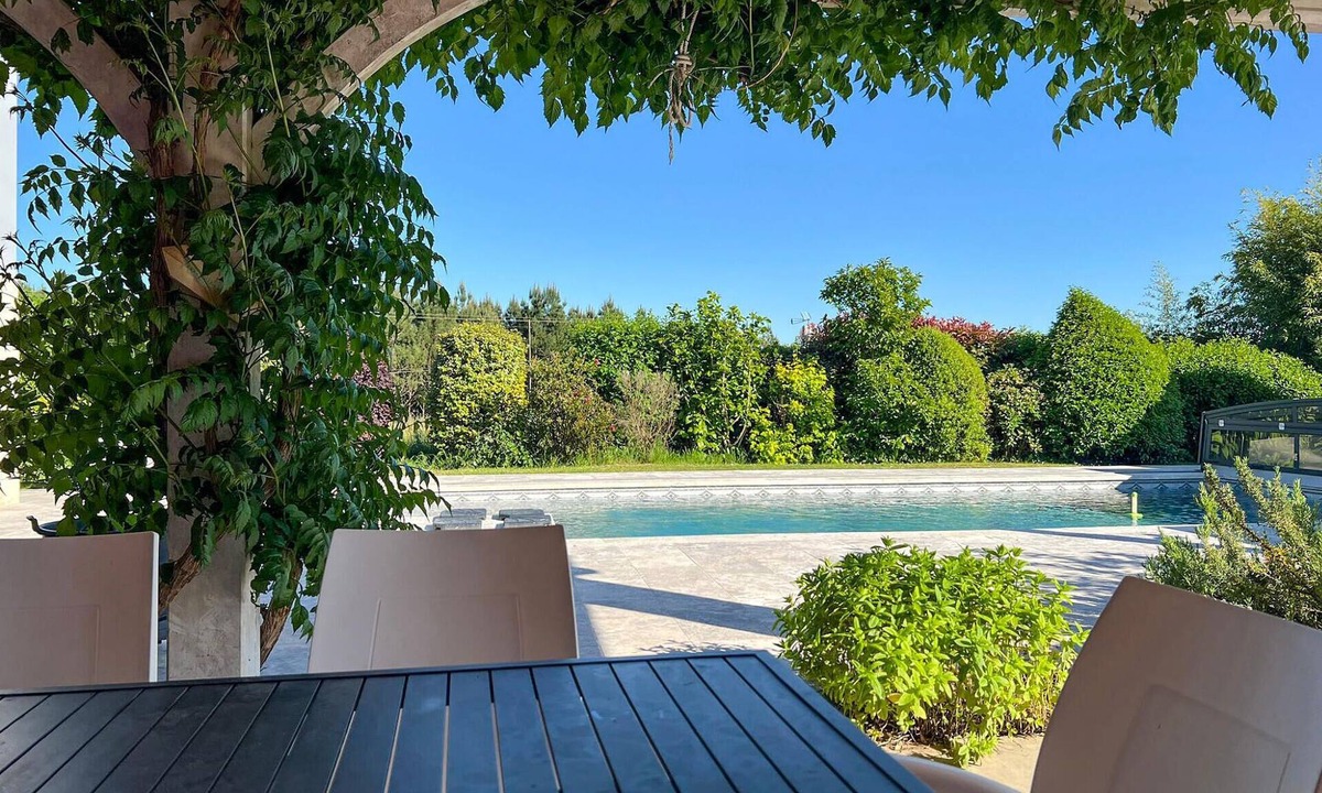 Saint-Jean-d'Eyraud House | Stunning home in Eyraud-Crempse-Maurens
