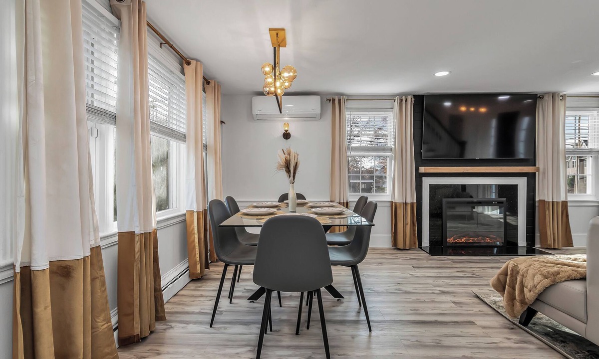 Methuen House | Stunning Getaway unit