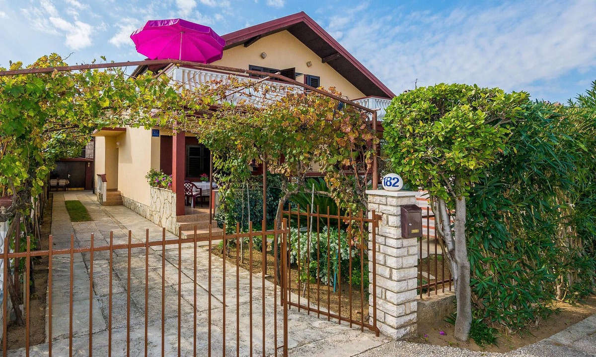 Nin House | Stunning home in Sabunike-Privlaka