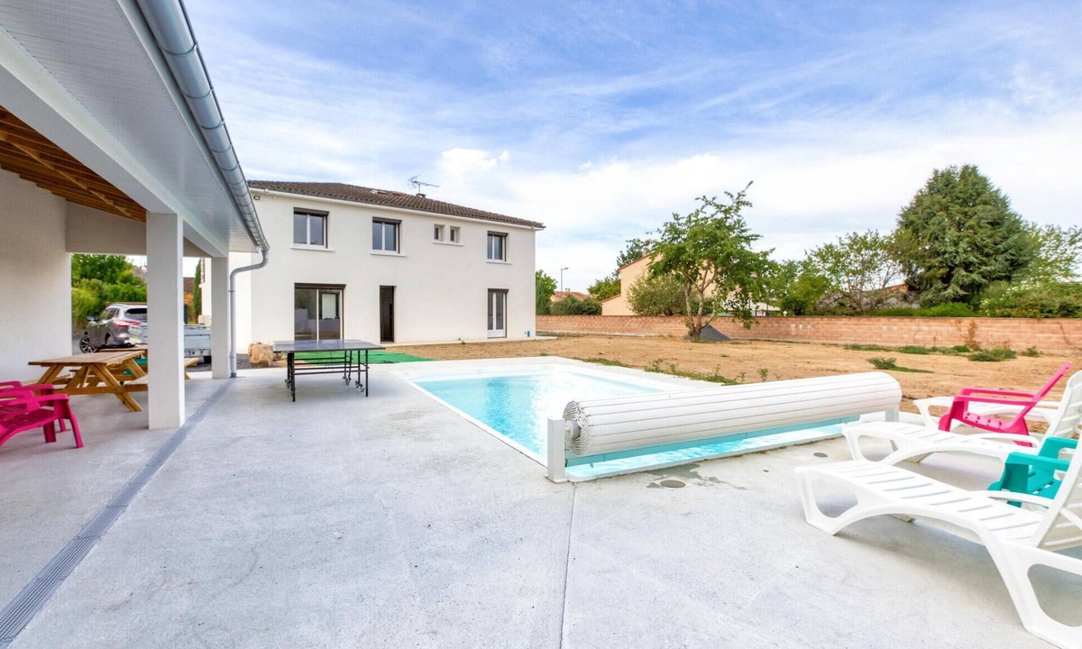 Albi House | Stunning home in Albi