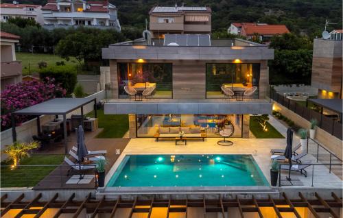 Jurandvor House | Stunning Home In Baska With Sauna