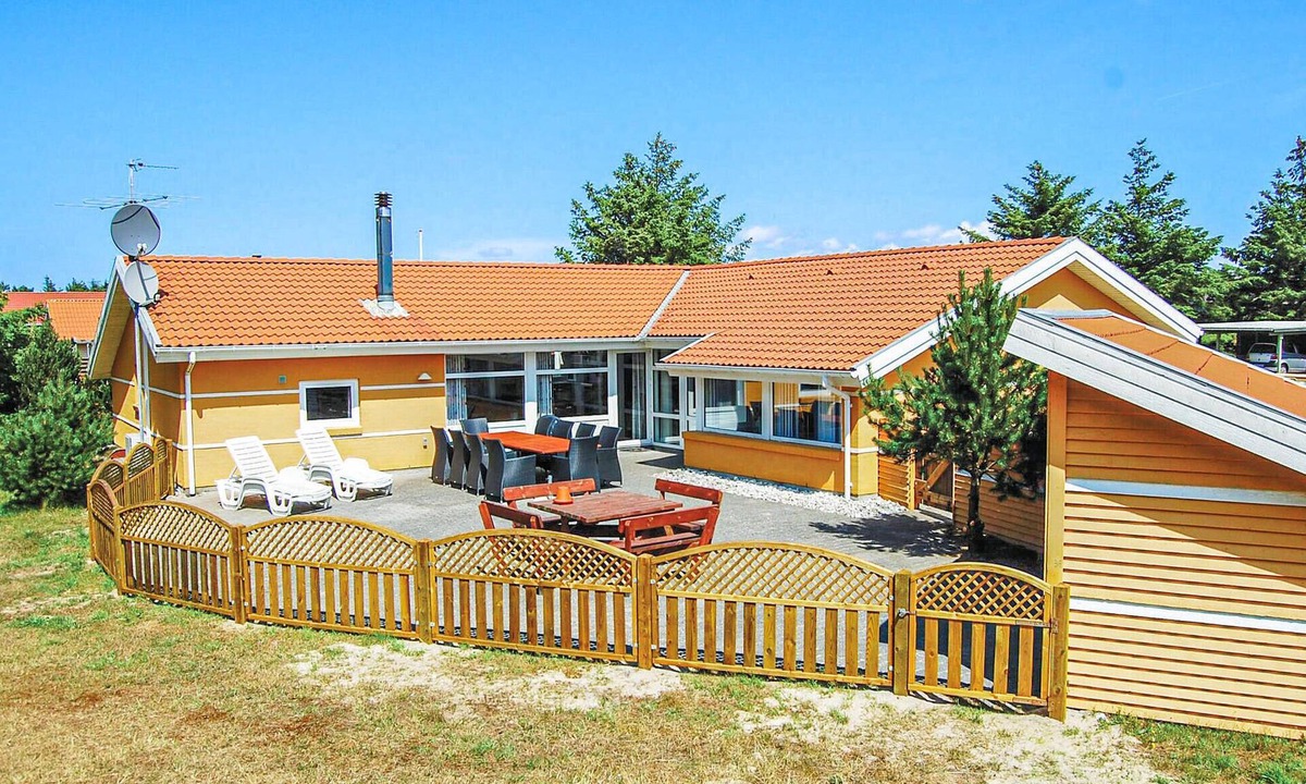 Blavand House | Stunning home in Blåvand with sauna