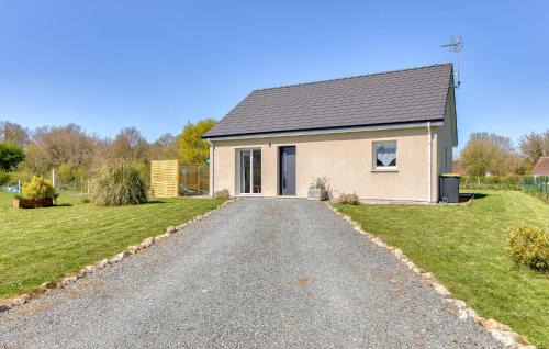 Boulleville House | Stunning Home In Boulleville With Wifi