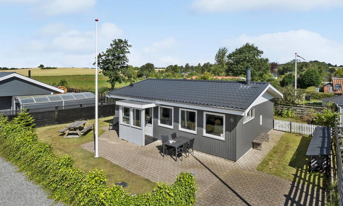 Broager House | Stunning home in Broager with WiFi