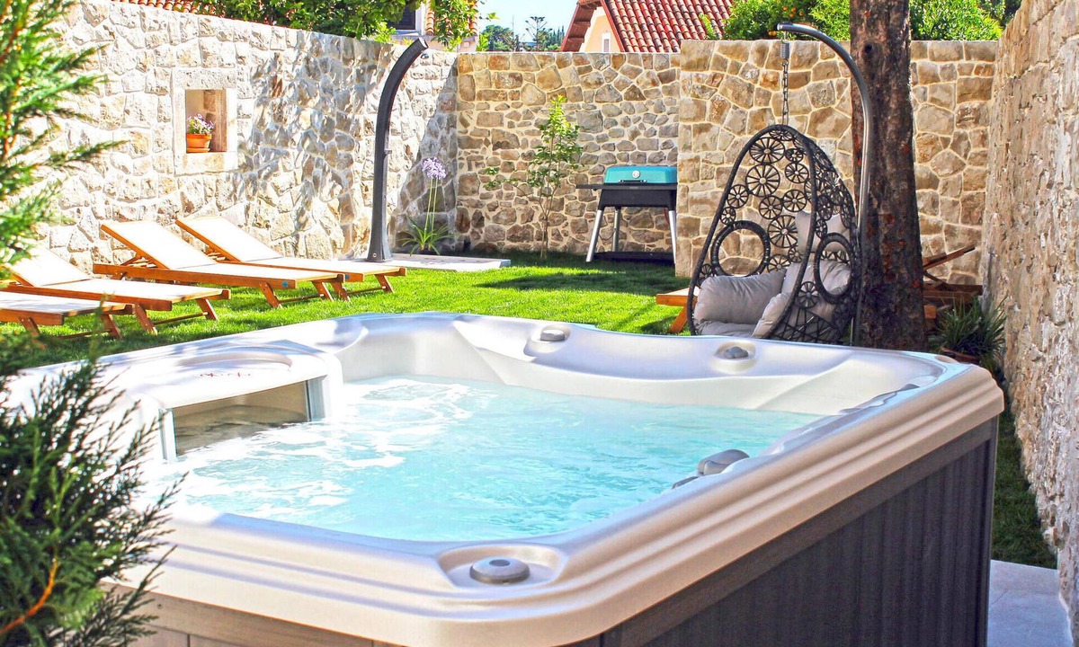 Cavtat House | Stunning home in Cavtat with sauna