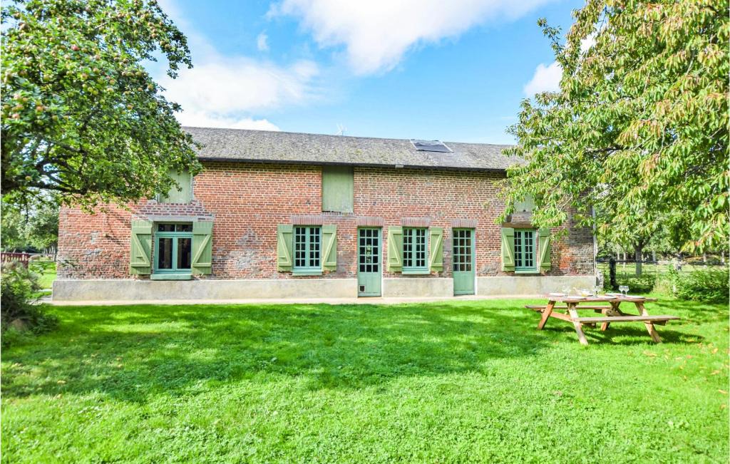 Saint-Pierre-de-Cormeilles House | Stunning Home In Cormeilles