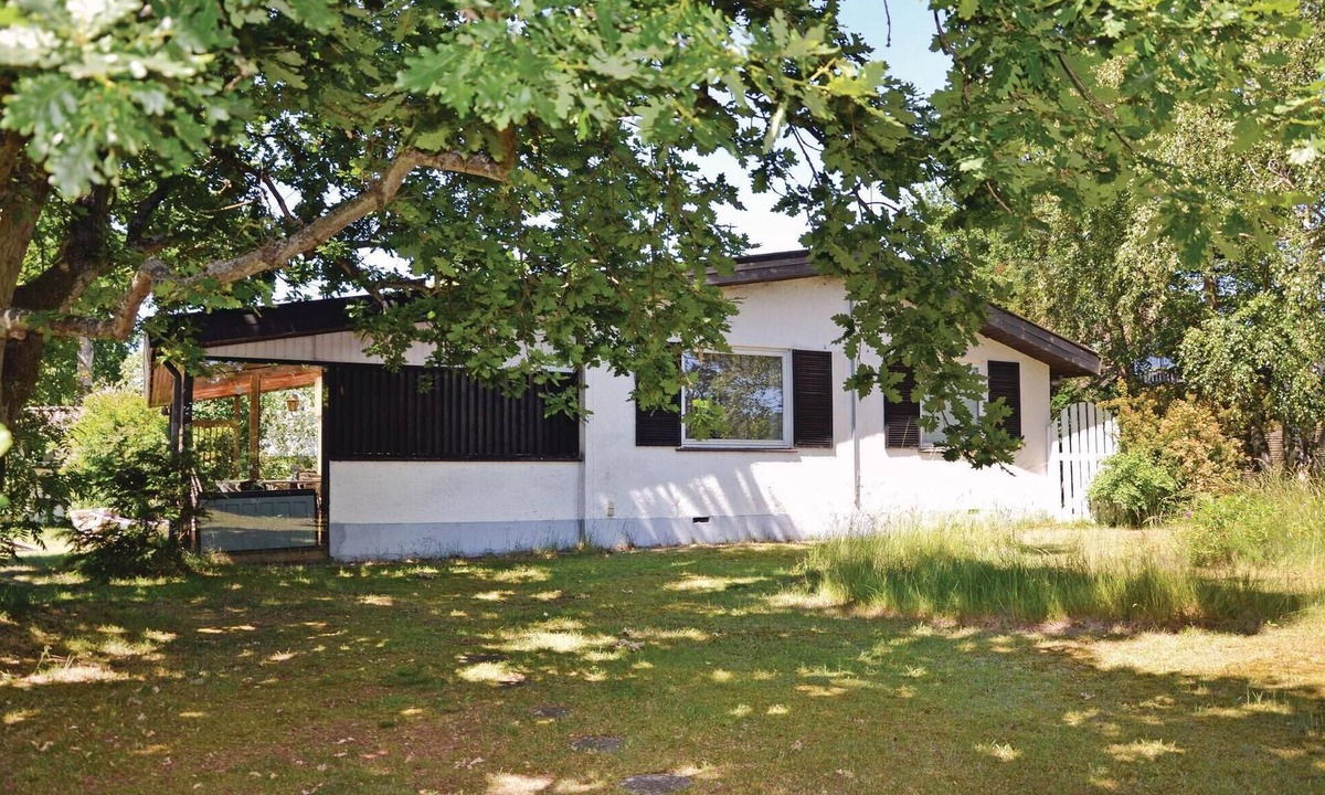 Solrod Strand House | Stunning home in Solrød Strand with sauna