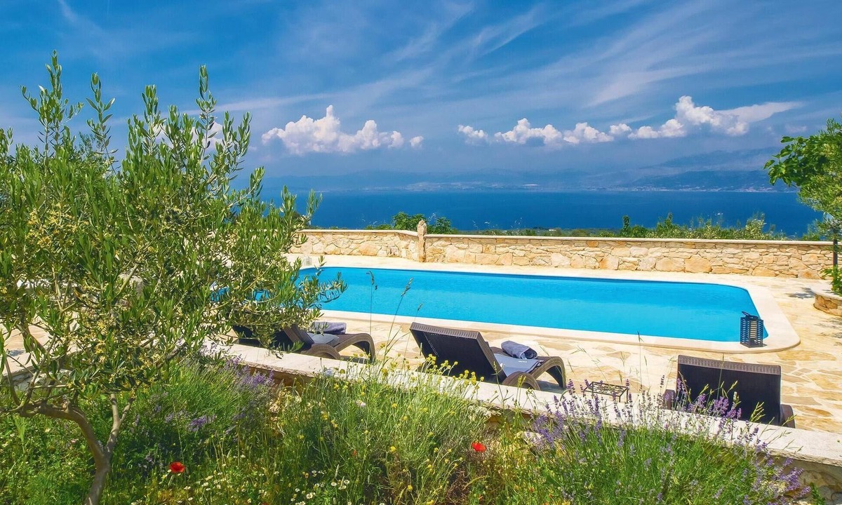 Donji Humac House | Stunning home in Donji Humac