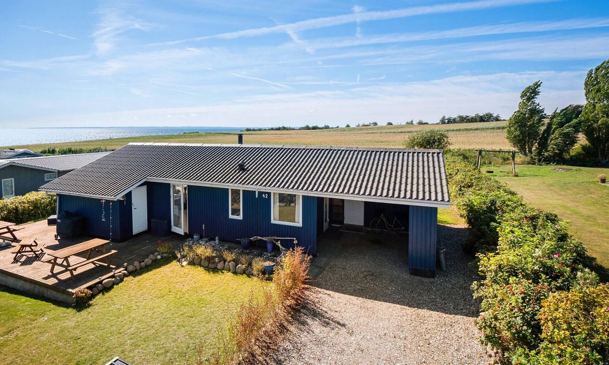 Ebberup House | Stunning home in Ebberup with kitchen