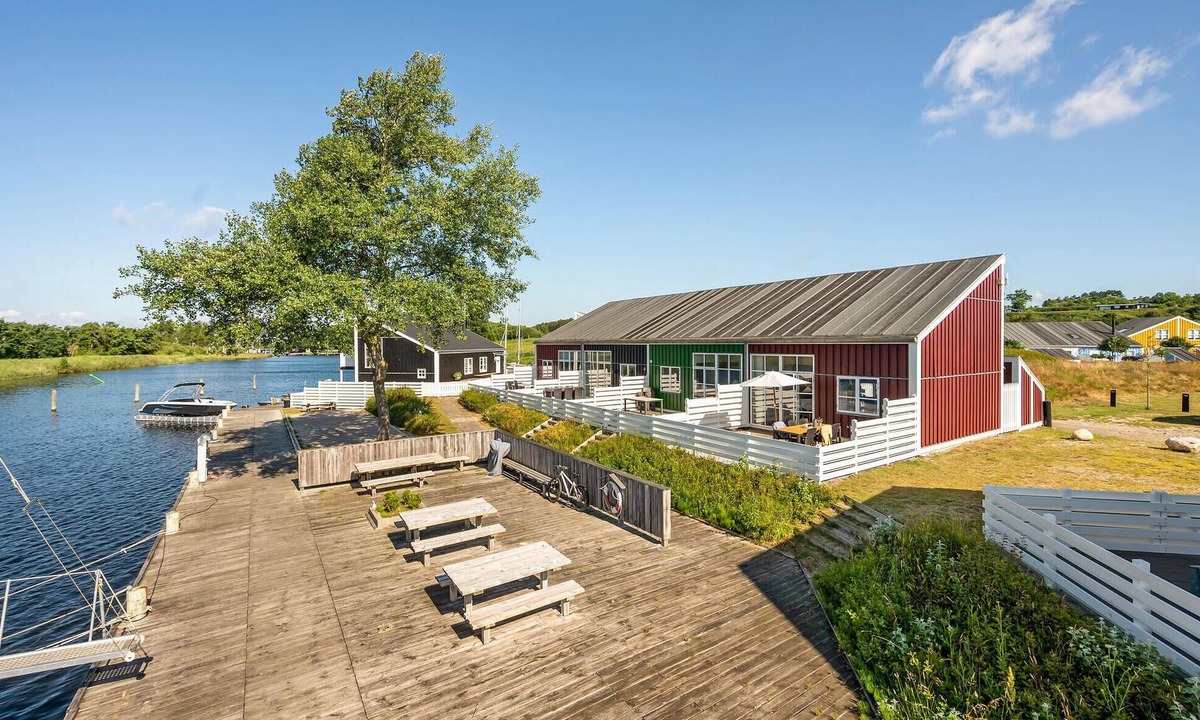 Øer Strand House | Stunning home in Ebeltoft with sauna