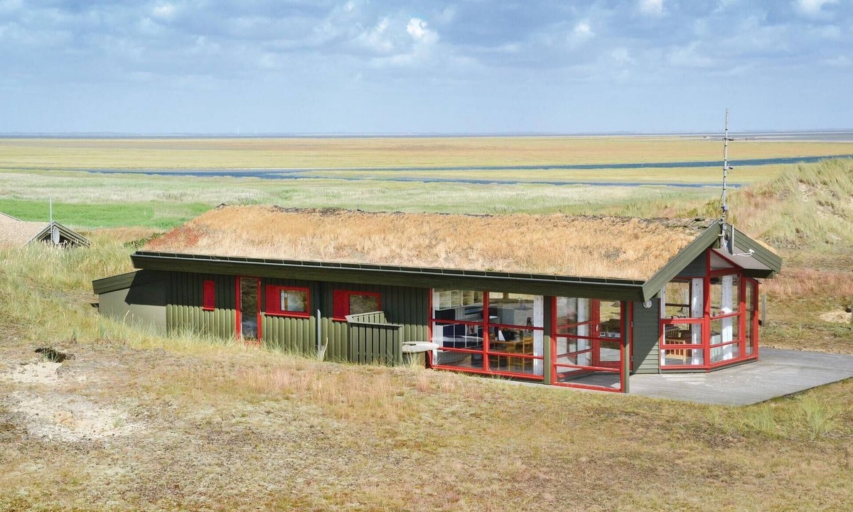 Sønderho House | Stunning home in Fanø with kitchen