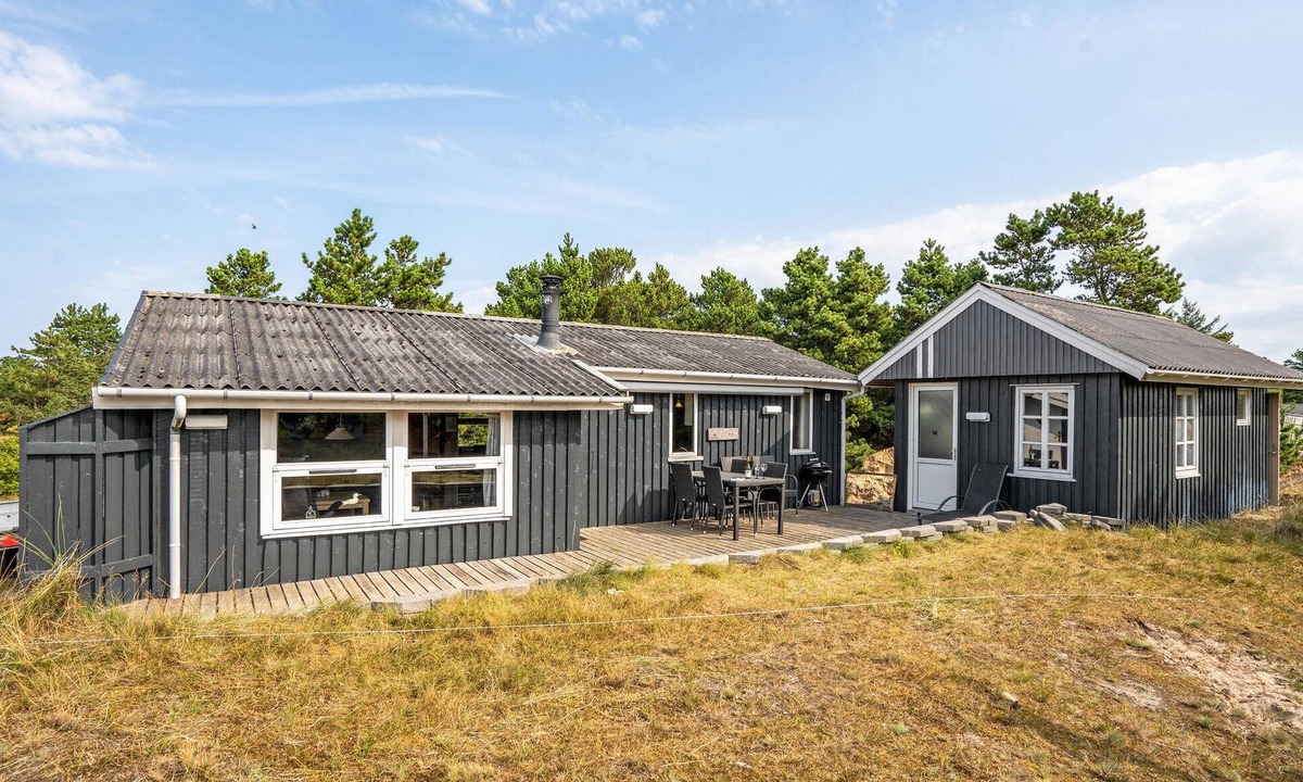Rindby Strand House | Stunning home in Fanø with WiFi
