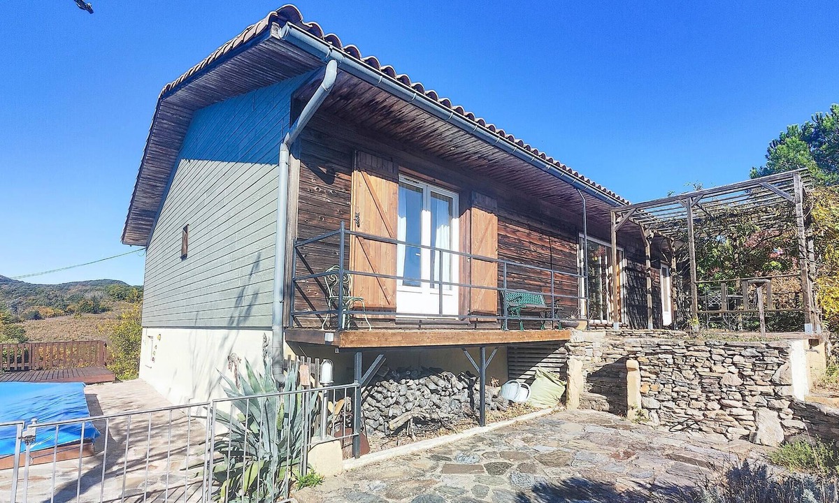 Faugeres House | Stunning home in Faugères with private swimming pool, can be inside or outside