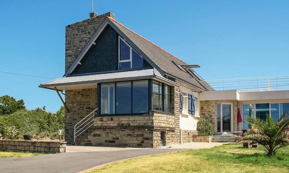 Kerherou House | Stunning home in Moelan sur Mer