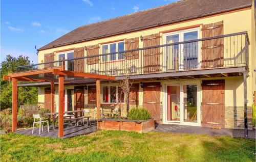 Saint-Pierre-sur-Orthe House | Stunning Home In Saint-Pierre-Sur-Orth