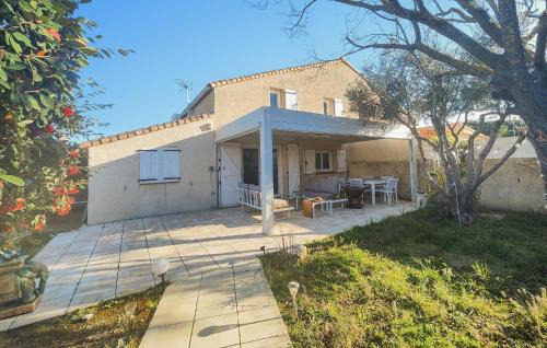 Vic-la-Gardiole House | Stunning Home In Vic-La-Gardiole