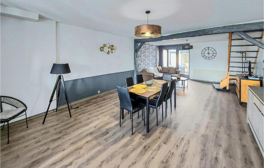Gamaches House | Stunning Home In Gamaches With Wifi